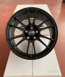 Cerchi in lega OZ Racing Ultraleggera 8x18 Hyundai