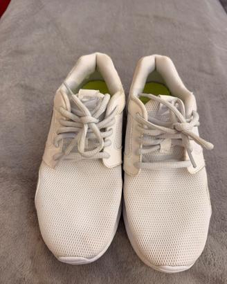 Scarpe Nike bianche 37.5