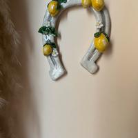 Decorazione parete casa nuova ferro di cavallo