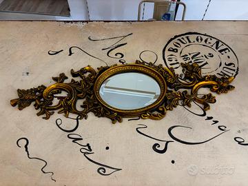 specchio con cornice 