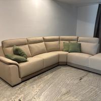 Divano  angolare moderno  , color beige