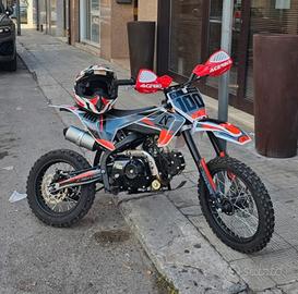 Moto pitbike 110cc