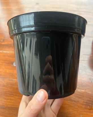 Vasi neri ARCA diametro 14 cm plastica