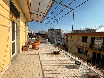 Duplex in zona centrale con posto auto e terrazzo