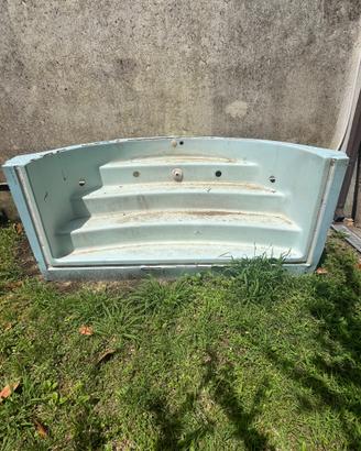 Scaletta per piscina In vetroresina