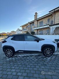 Toyota yaris cross gr