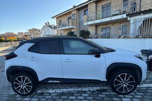 Toyota yaris cross gr