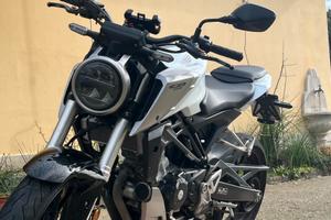 Honda CB125R