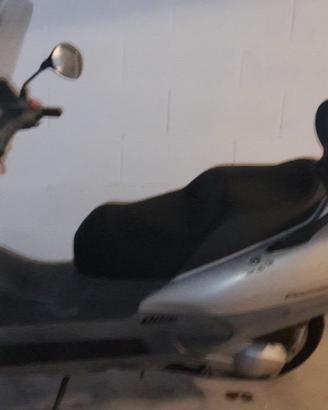 scooter HONDA Foresight 250
