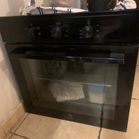 Forno a incasso  standard eletrolux  ad incasso