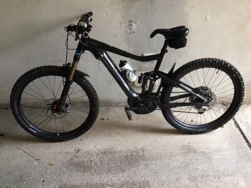 E-MTB Giant Trance E+0 2019 con due batterie.