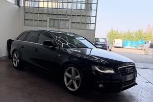 Audi A4 Avant 2.0 TDI 143CV S-Line
