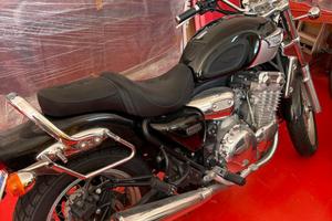 Triumph 900 adventurer