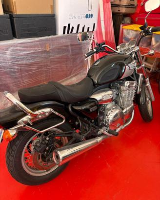 Triumph 900 adventurer