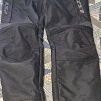 Pantaloni per moto