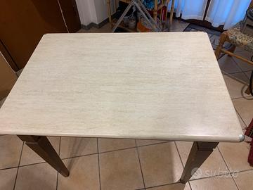 Tavolo 100 x 70