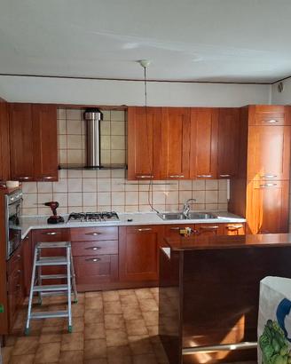 Cucina componibile legno ciliegio