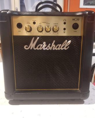 Amplificatore Marshall MG10 con pedale Washburn