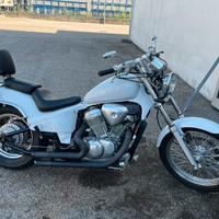 Honda shadow 600