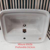 Lavabo serie Sintesi, marca Cesame, rosa chiaro