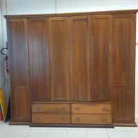 Armadio a 6 ante battenti in noce massello