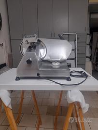 affettatrice per salumi