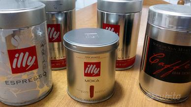 Barattoli Illy e barattoli a tema nataliz