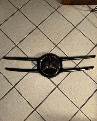 Mercedes-Benz V Class W447 2024 Griglia anteriore