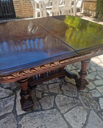 Tavolo '800 francese