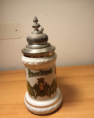 boccale di birra Pilsner Urquell