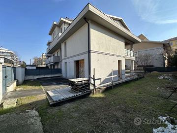 Rif.2460RV63203| casa semi ind. piacenza