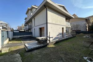 Rif.2460RV63203| casa semi ind. piacenza