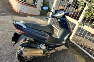 Aprilia Leonardo 250 solo 5800km