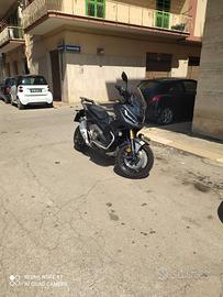 Honda X-ADV 750 - 2023