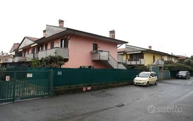 Immobile in asta di 39 m² con 1 locale e box auto 