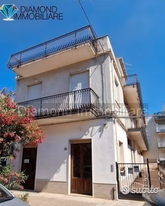 Casa indipendente bifamiliare a mascali