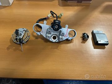 Accessori hornet 2005 2006