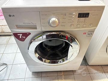 Lavatrice LG, 7 kg, 1000 giri, Classe A+