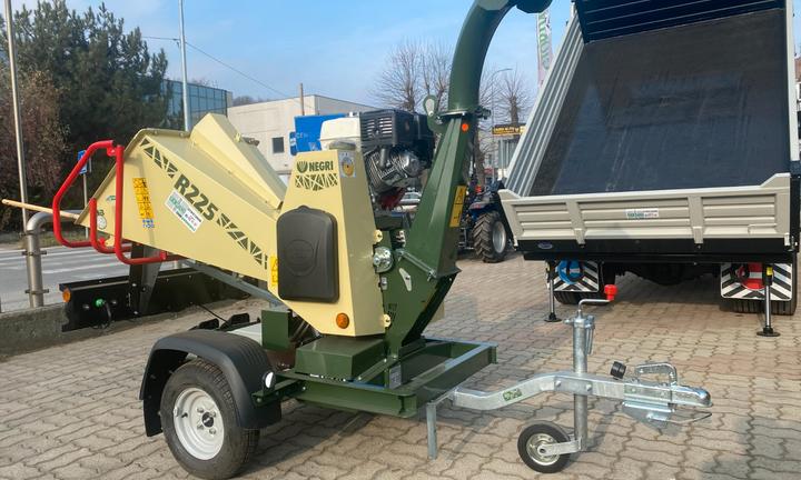 Biotrituratore Cippatore Negri R 225 Stradale Car
