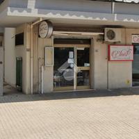 NEGOZIO A SPOLTORE