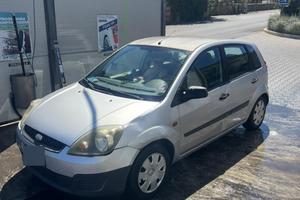FORD FIESTA 1.4 Tdci