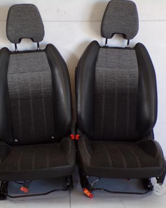 Tappezzeria sedili Renault Austral 2024