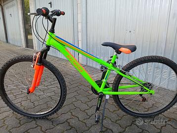 BICICLETTA BMX