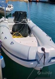 GOMMONE PREDATOR 540 +MERCURY 40/60 efi + rimorchi