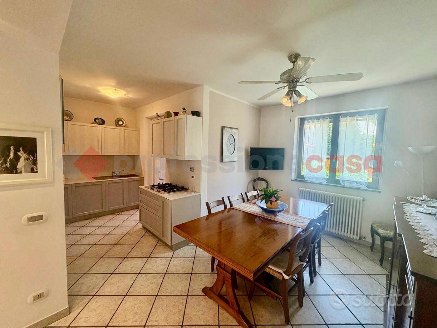 House in Campi Bisenzio, Case Buffini - Altro