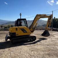 Escavatore Komatsu pc 75