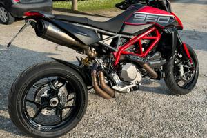 DUCATI HYPERMOTARD 950
