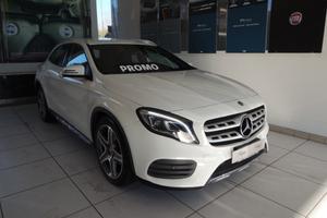 MERCEDES-BENZ GLA 200 d Automatic Premium