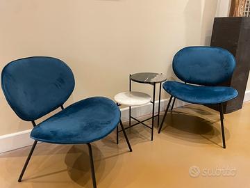 Set poltrone e tavolino da salotto