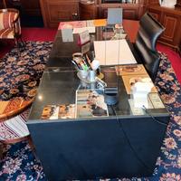 scrivania Cube  della casa Frau